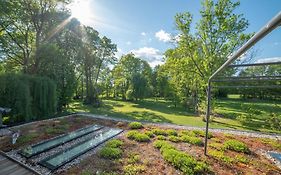 Modernes Gartenatelier am Mühlenfließ